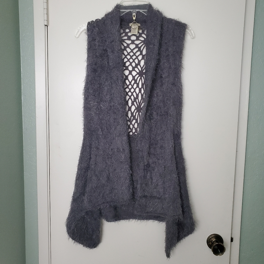 Escio High Low Draped Luxury Soft Gray Womans Sweater Vest Open Work Back Sz S